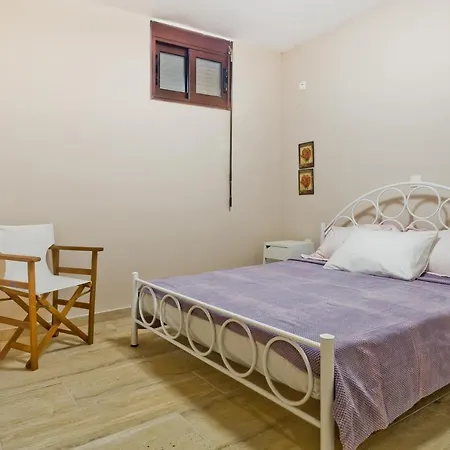 Petra Villas * Afiártisz